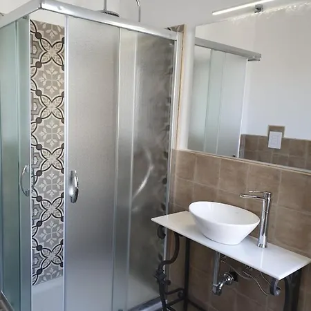 I Sei Volti 4* Λέτσε