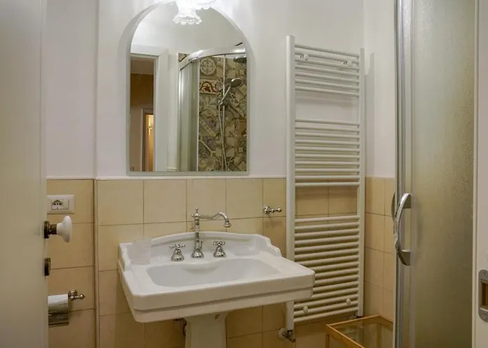 Bed & Breakfast I Sei Volti 4*