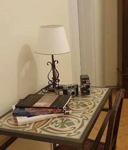 לינה וארוחת בוקר I Sei Volti 4*