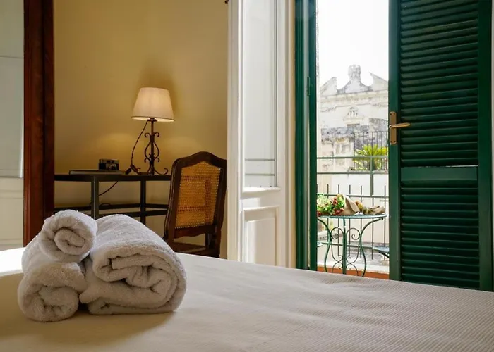 I Sei Volti 4* לצ'ה